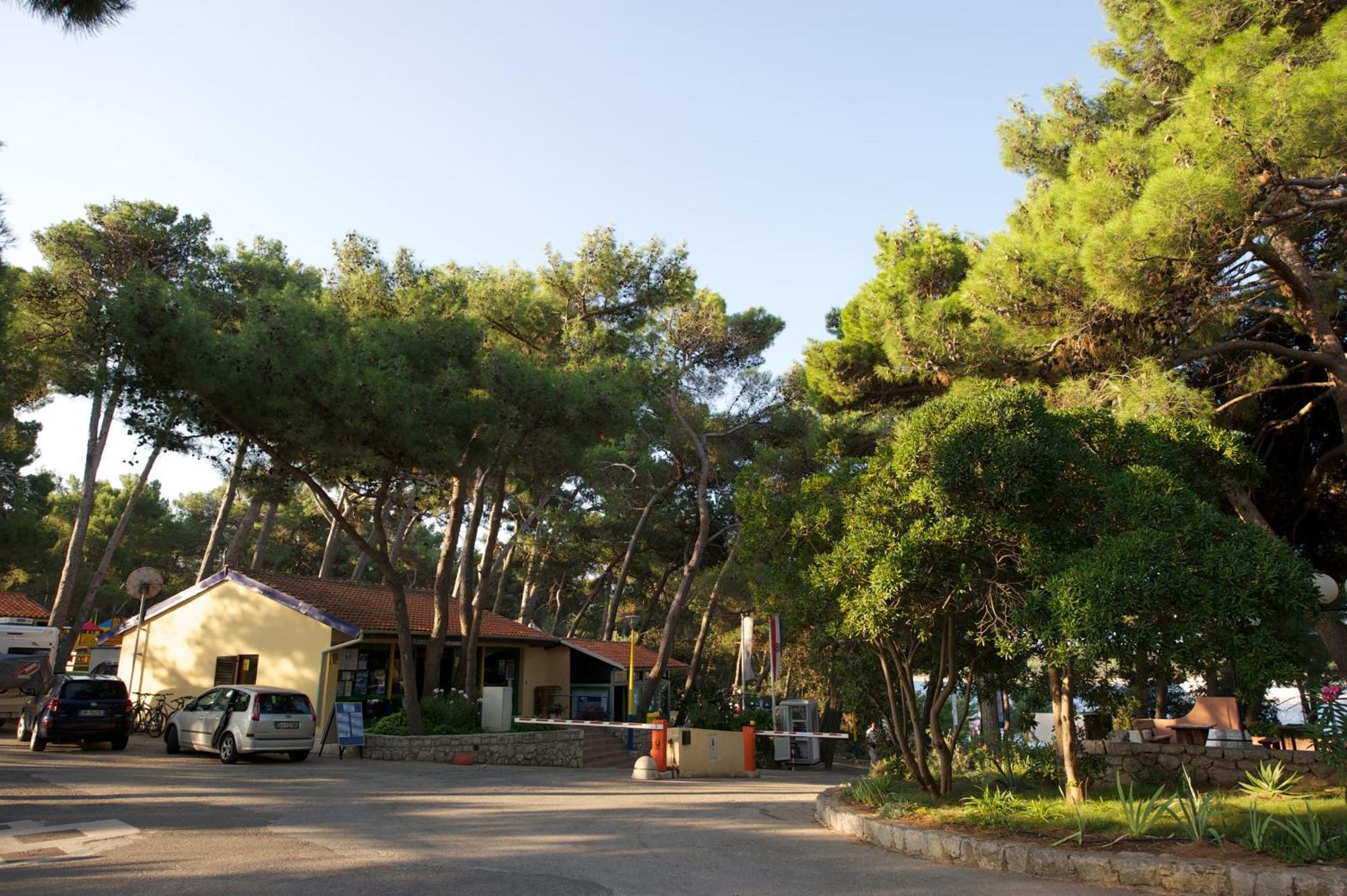 Camping Village Poljana Mali Losinj Exterior photo