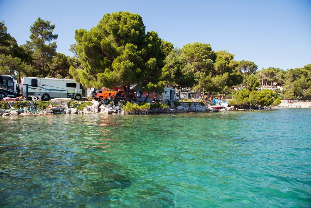 Camping Village Poljana Mali Losinj Exterior photo